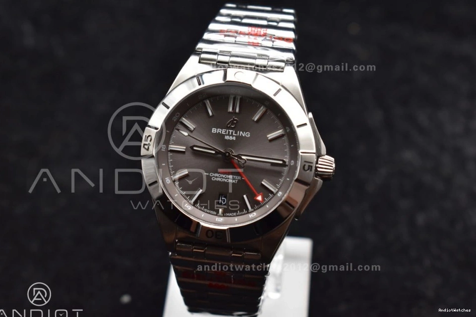 A SS 529 Chronomat Factory Dial Best Automatic SoftTouch GMT Bracelet 40mm 1:1 Edition BLS on Breitling Grey 0715